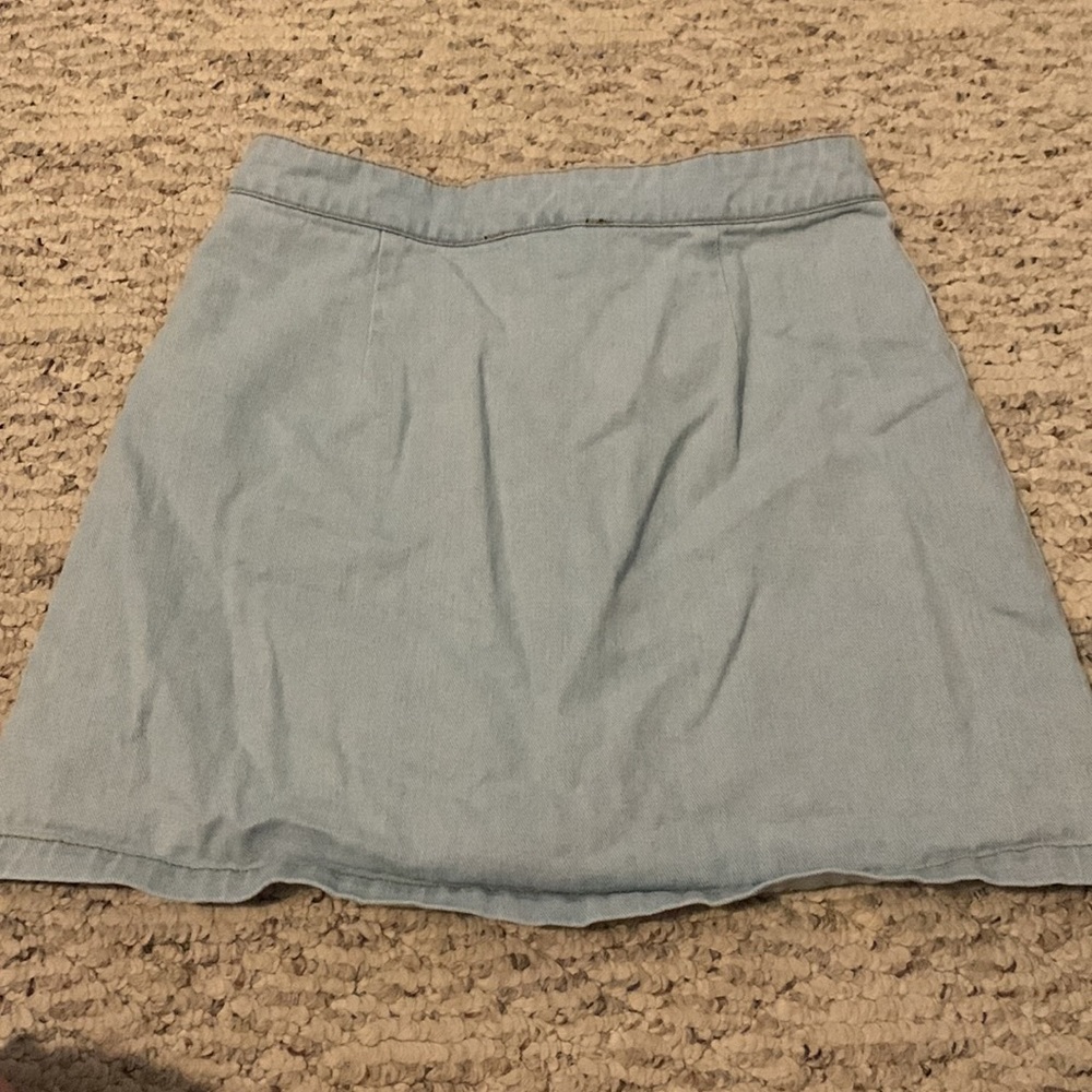 Denim mini skirt, button up front - Picture 3 of 3